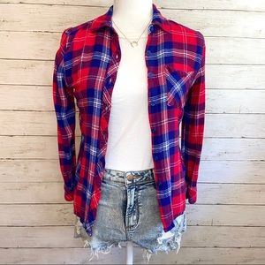BLL plaid long sleeve top